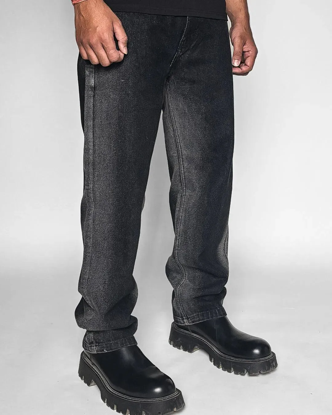 BLACK DENIM Oversized Jeans