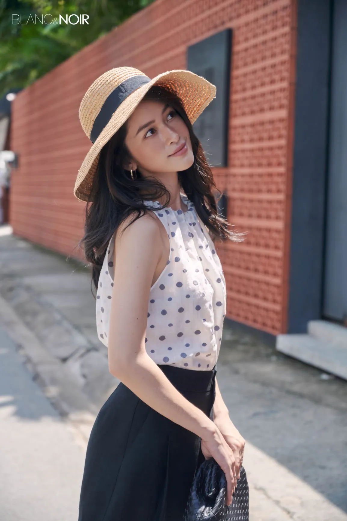 Black Maia Linen Pant
