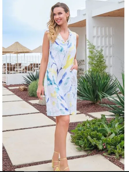 DOLCEZZA<BR>
Sleeveless Dress<BR>
Aqua<BR>
