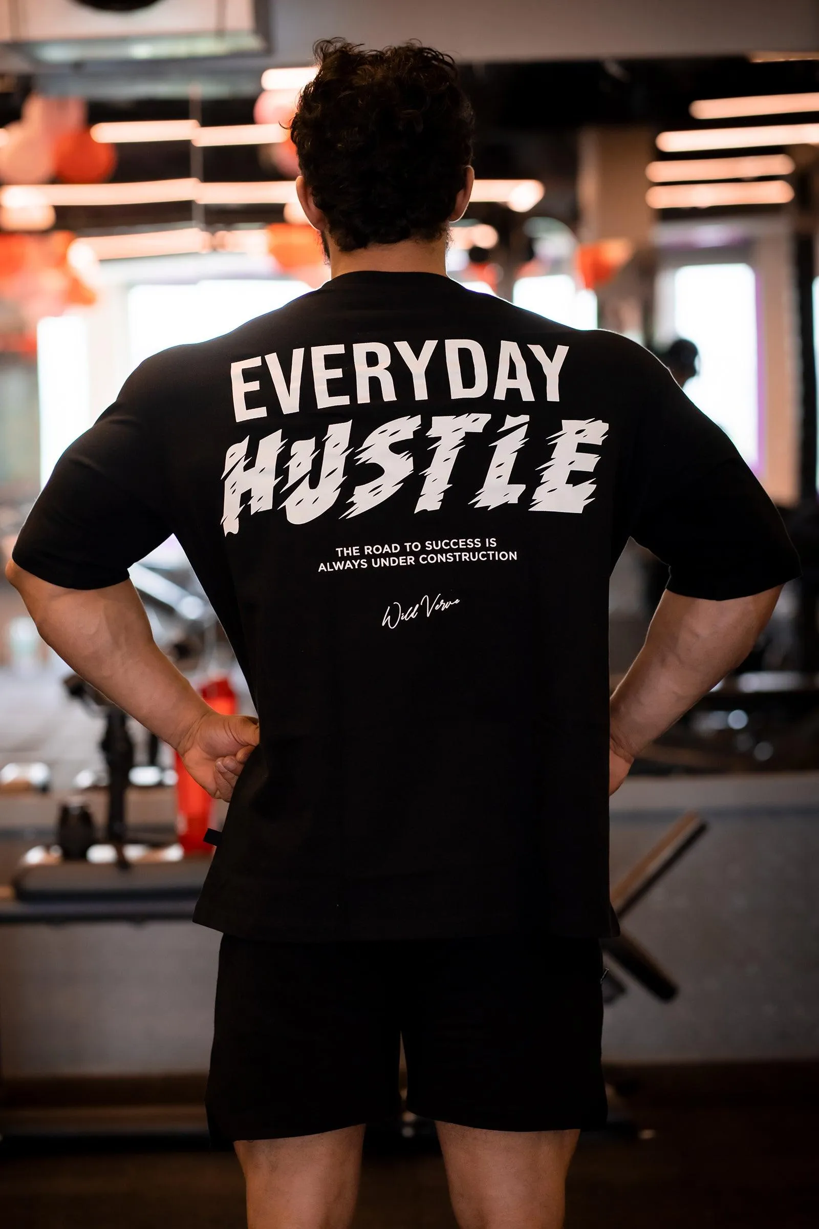 EVERYDAY HUSTLE OVERSIZED T-SHIRT (BLACK)