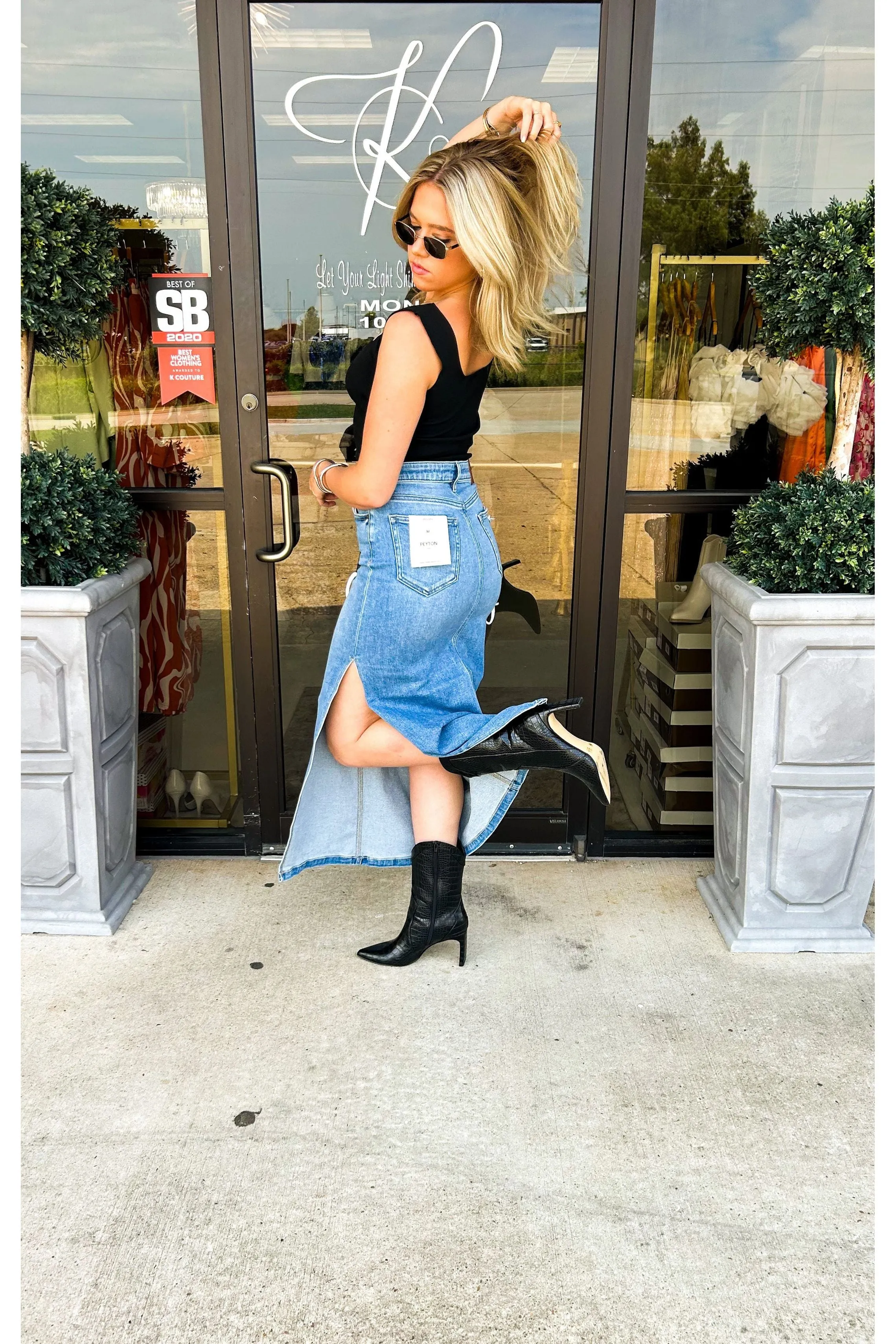 Hidden Medium Light Denim Midi Skirt