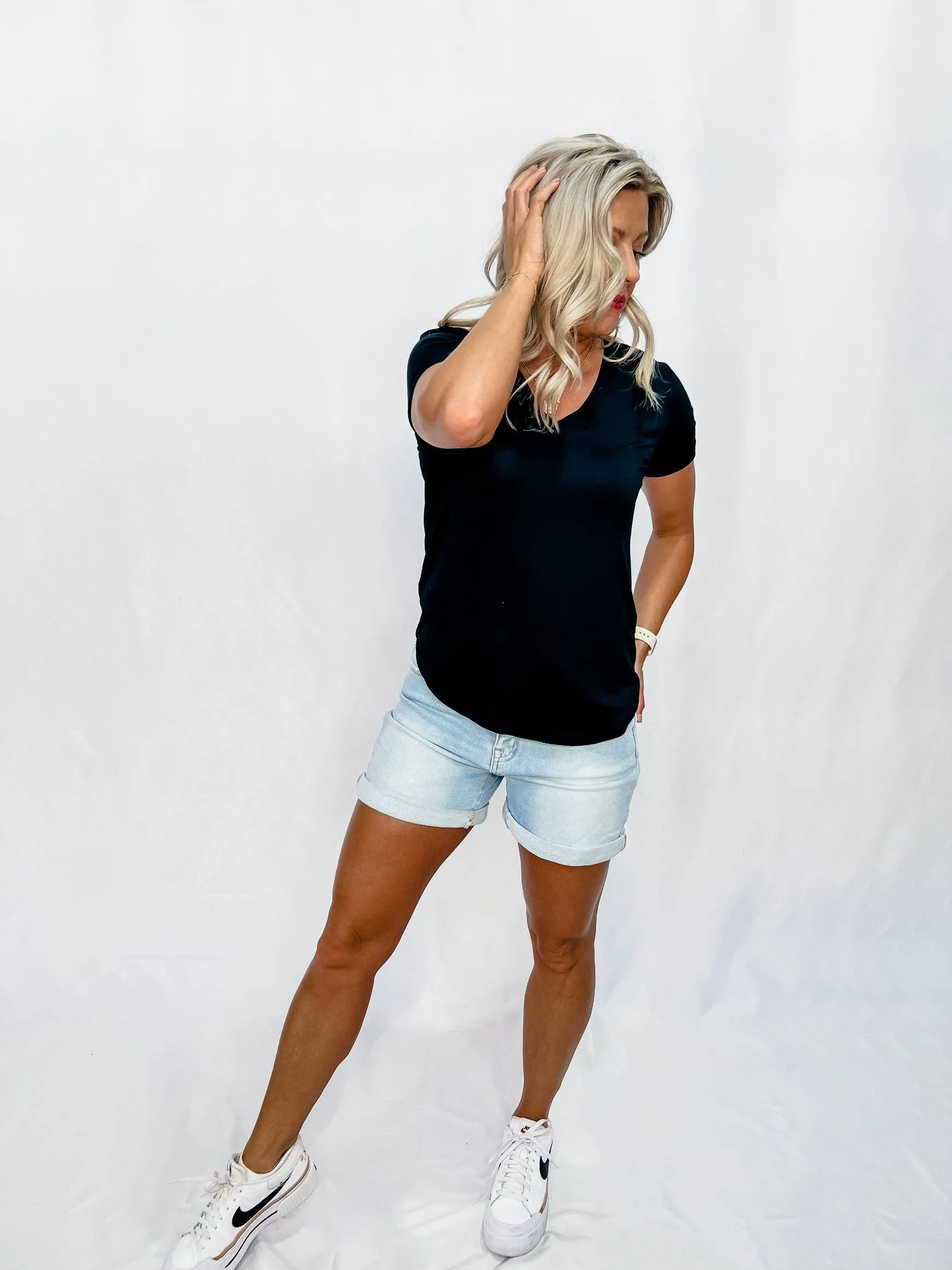 Lanelle V-Neck Tee, Black