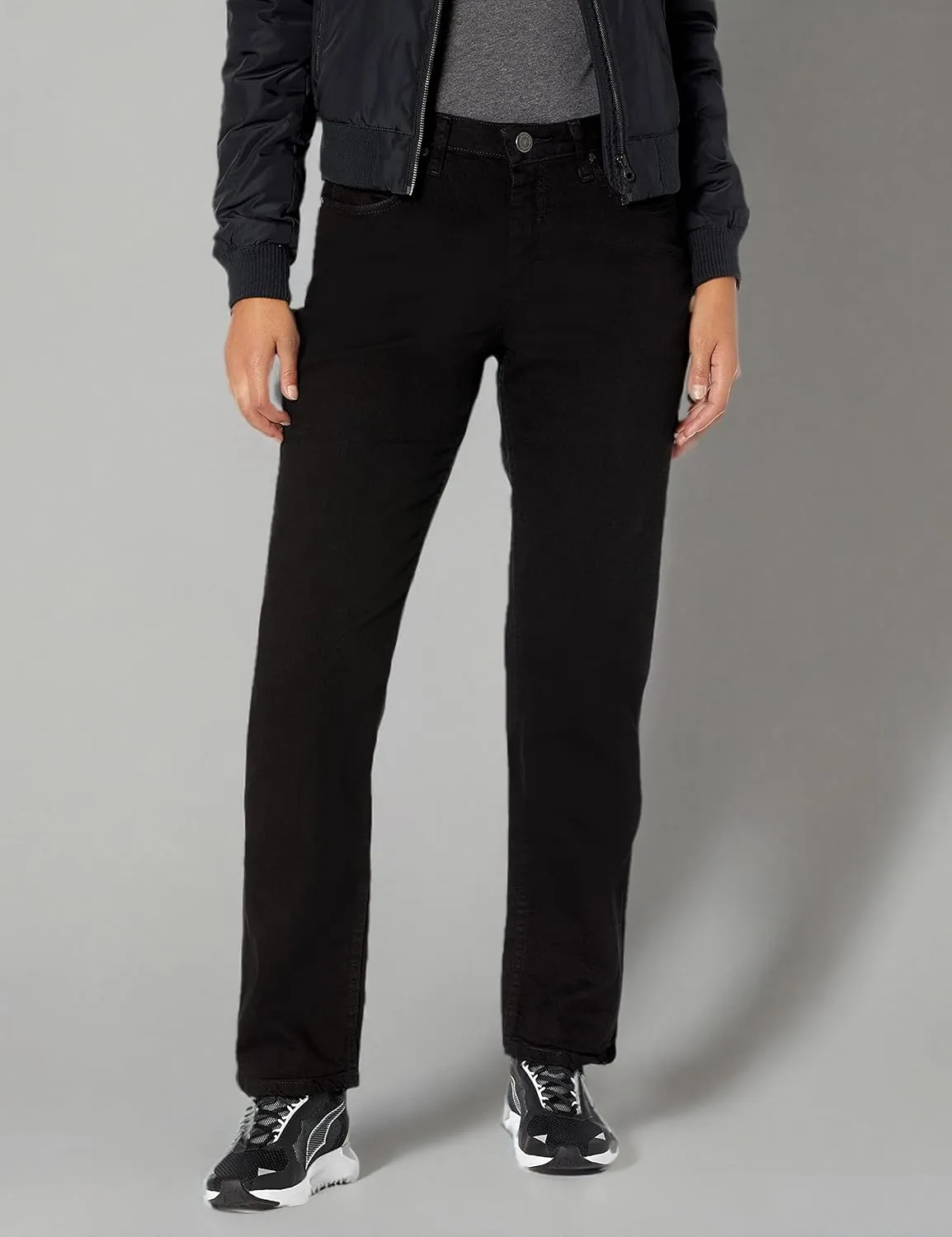 Riders by Lee Indigo Women's Relaxed Fit Straight Leg Jean